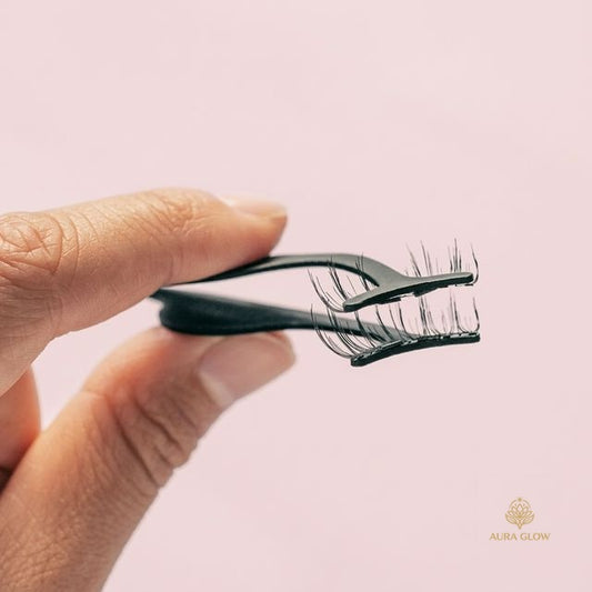 Magnetic eyelashes | No glue required, attaches in 3 seconds | AURA GLOW